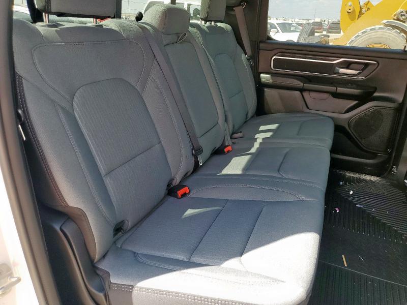 1C6SRFFT9PN616545 - 2023 RAM 1500 BIG HORN/LONE STAR WHITE photo 10