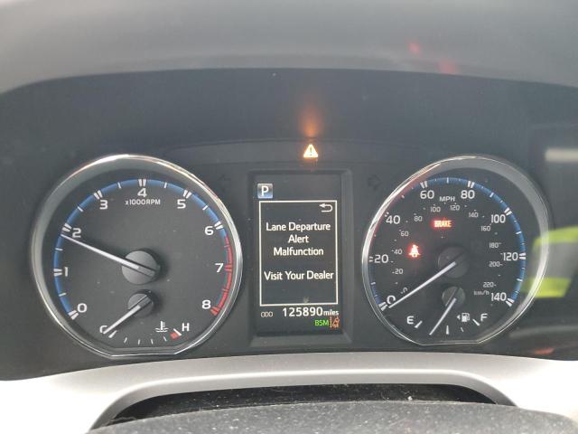 JTMYFREV1JD116182 - 2018 TOYOTA RAV4 LIMITED 白色 照片 9