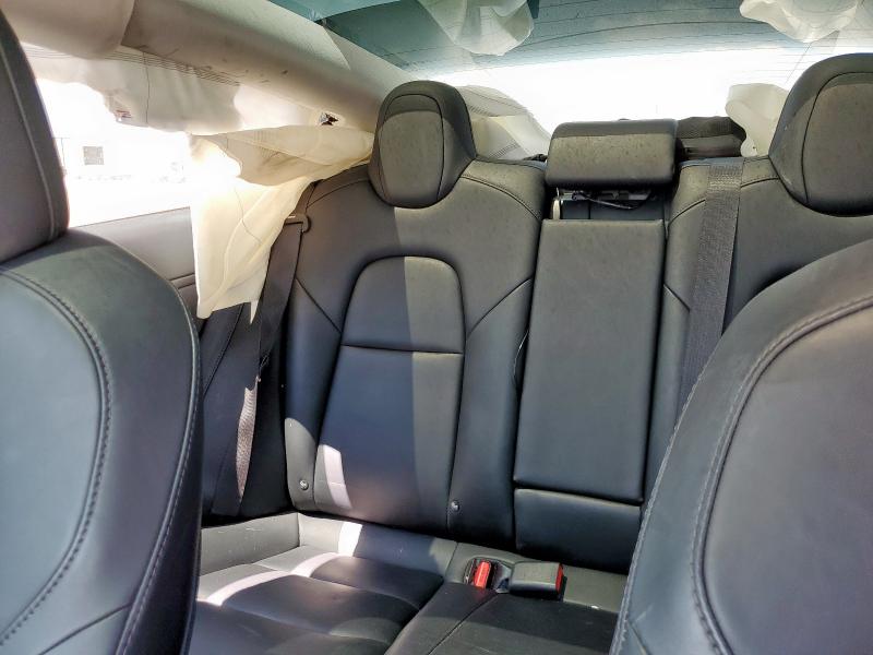 5YJ3E1EB8JF127239 - 2018 TESLA MODEL 3 შავი ფოტო 10