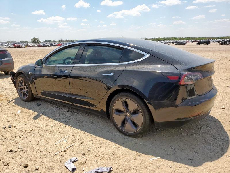 5YJ3E1EB8JF127239 - 2018 TESLA MODEL 3 შავი ფოტო 2
