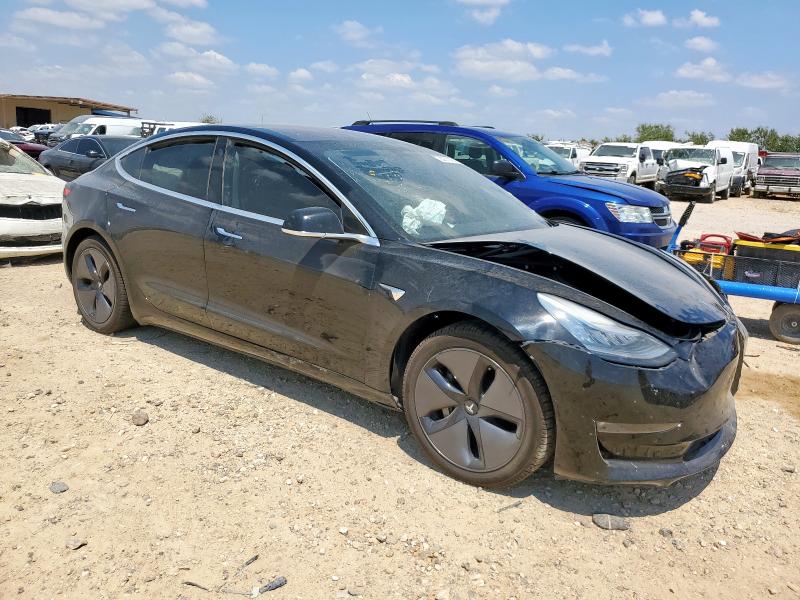 5YJ3E1EB8JF127239 - 2018 TESLA MODEL 3 შავი ფოტო 4
