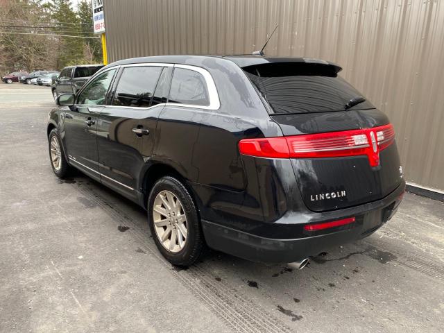 2LMHJ5NK0GBL00069 - 2016 LINCOLN MKT BLACK photo 3