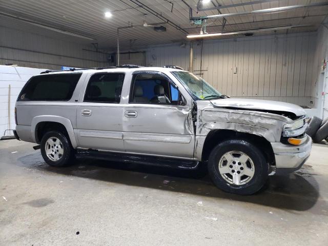 1GNEC16Z64J215186 - 2004 CHEVROLET SUBURBAN C1500 SILVER photo 4