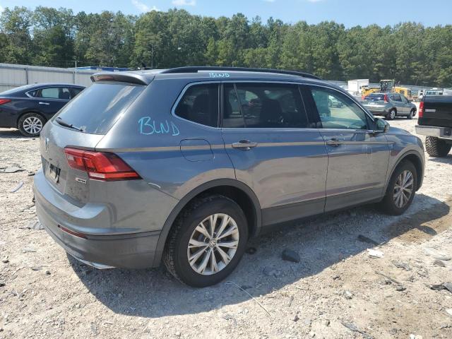 3VV2B7AX4KM042485 - 2019 VOLKSWAGEN TIGUAN SE GRAY photo 3