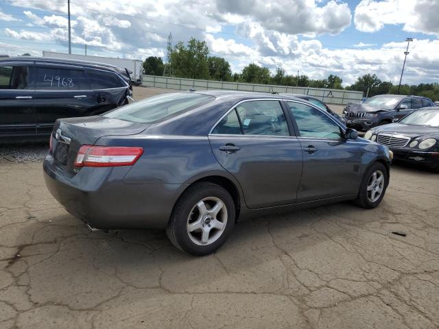 4T4BF3EK8BR157663 - 2011 TOYOTA CAMRY BASE GRAY photo 3