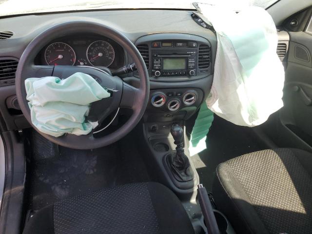 KMHCM36C29U114846 - 2009 HYUNDAI ACCENT GS ვერცხლისფერი ფოტო 8