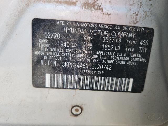 3KPC24A6XLE120742 - 2020 HYUNDAI ACCENT SE SILVER photo 12