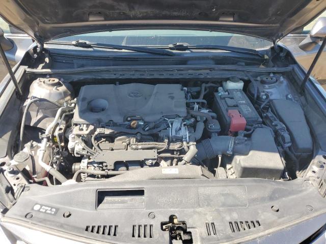 4T1B11HK1JU633212 - 2018 TOYOTA CAMRY L GRAY photo 11