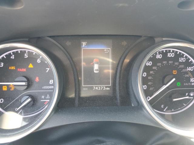 4T1B11HK1JU633212 - 2018 TOYOTA CAMRY L GRAY photo 9