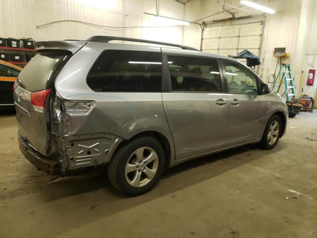 5TDKK3DCXDS282854 - 2013 TOYOTA SIENNA LE SILVER photo 3