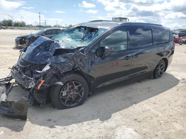 2C4RC1FG7JR330797 - 2018 CHRYSLER PACIFICA TOURING PLUS BLACK photo 1