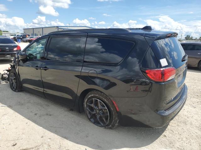 2C4RC1FG7JR330797 - 2018 CHRYSLER PACIFICA TOURING PLUS BLACK photo 2