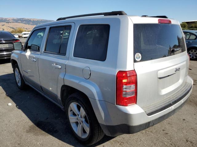 1C4NJPFA0ED539892 - 2014 JEEP PATRIOT LATITUDE SILVER photo 2