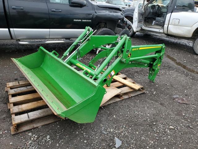 1P0440RXKND069996 - 2022 JOHN DEERE LOADER GREEN photo 2