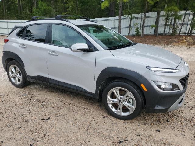 KM8K6CAB9PU040343 - 2023 HYUNDAI KONA SEL GRAY photo 4