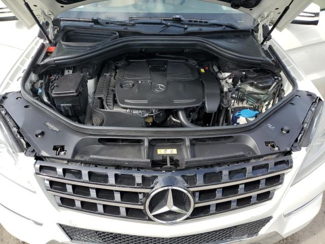 4JGDA5HB0CA045418 - 2012 MERCEDES-BENZ ML 350 4MATIC WHITE photo 11