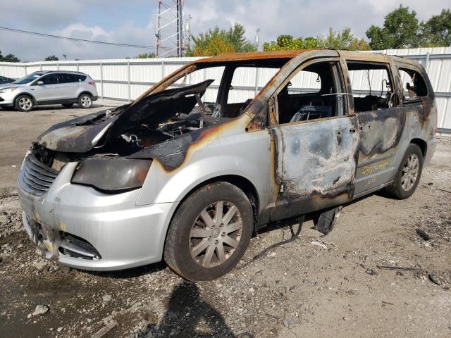 2A4RR8DG4BR759689 - 2011 CHRYSLER TOWN & COU TOURING L SILVER photo 1