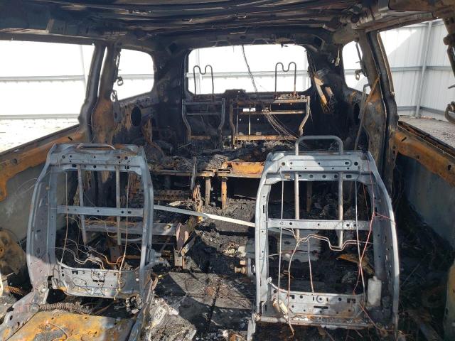 2A4RR8DG4BR759689 - 2011 CHRYSLER TOWN & COU TOURING L SILVER photo 10