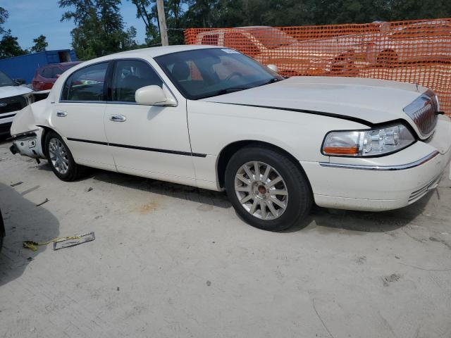 1LNHM81V37Y622969 - 2007 LINCOLN TOWN CAR SIGNATURE 白色 照片 4