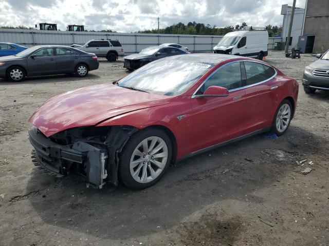 5YJSA1E22FF108555 - 2015 TESLA MODEL S 红色 照片 1