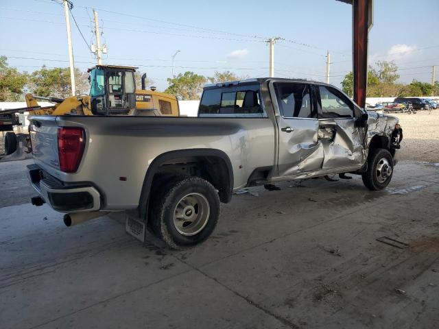 1GC4YVEY1MF114002 - 2021 CHEVROLET SILVERADO K3500 HIGH COUNTRY SILVER photo 3