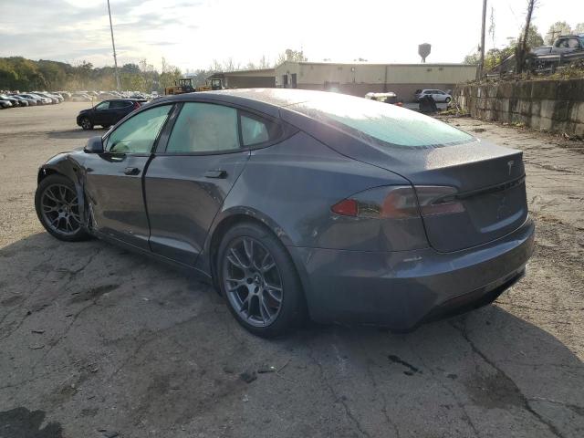 5YJSA1E5XMF439424 - 2021 TESLA MODEL S ნაცრისფერი ფოტო 2