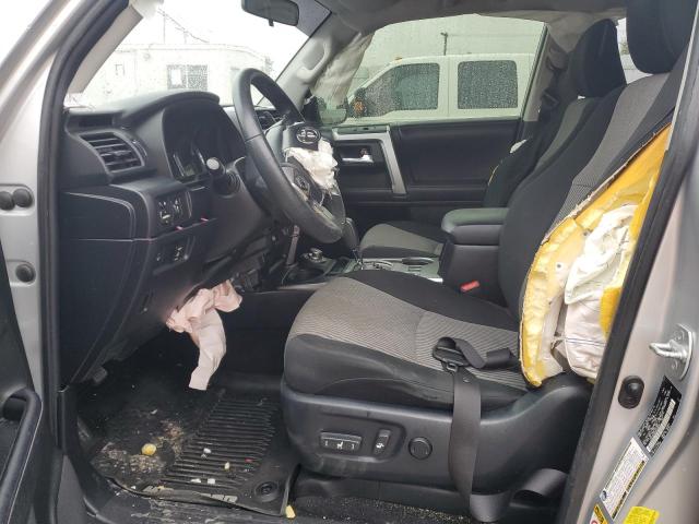JTEBU5JR0J5523848 - 2018 TOYOTA 4RUNNER SR5/SR5 PREMIUM Gümüş foto 7