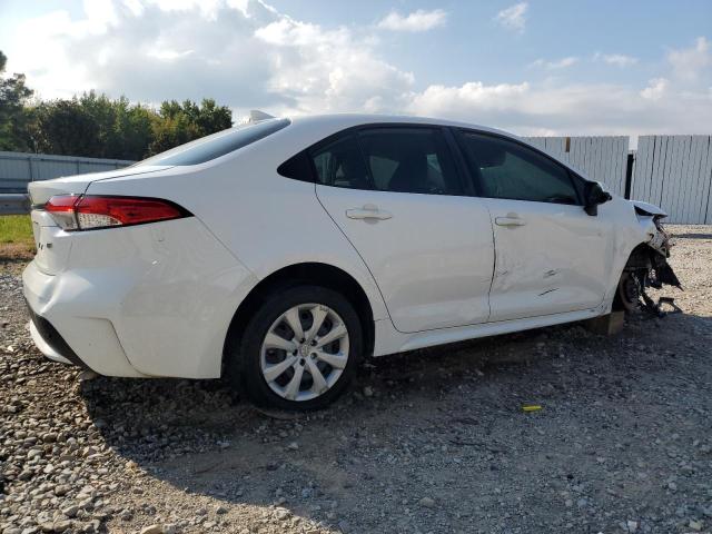 JTDEPMAE9MJ157531 - 2021 TOYOTA COROLLA LE WHITE photo 3