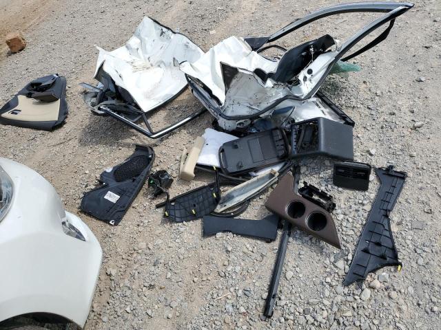 4T1BK1EB8DU014838 - 2013 TOYOTA AVALON BASE 白色 照片 12