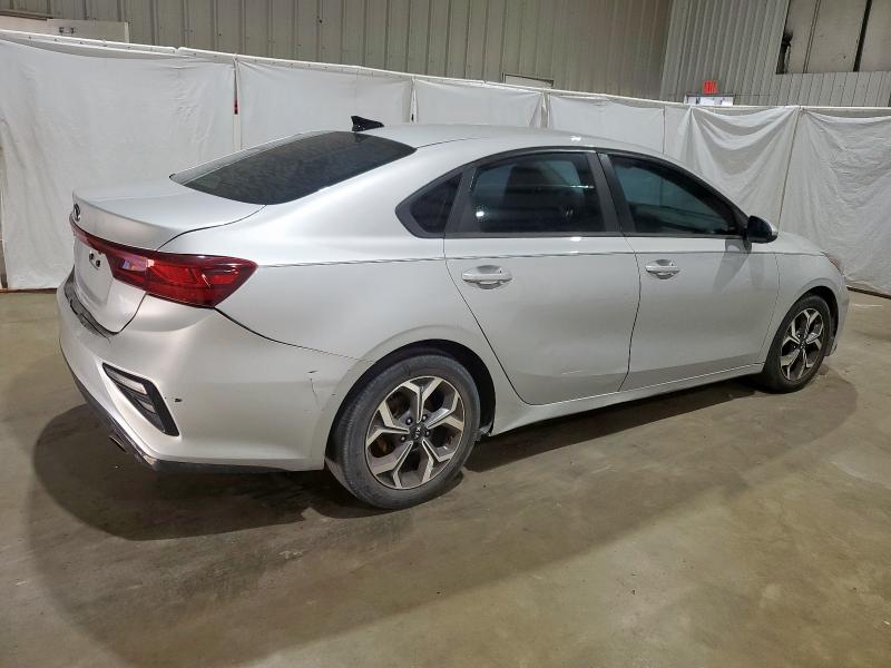 3KPF24AD9KE060642 - 2019 KIA FORTE FE Plata foto 3