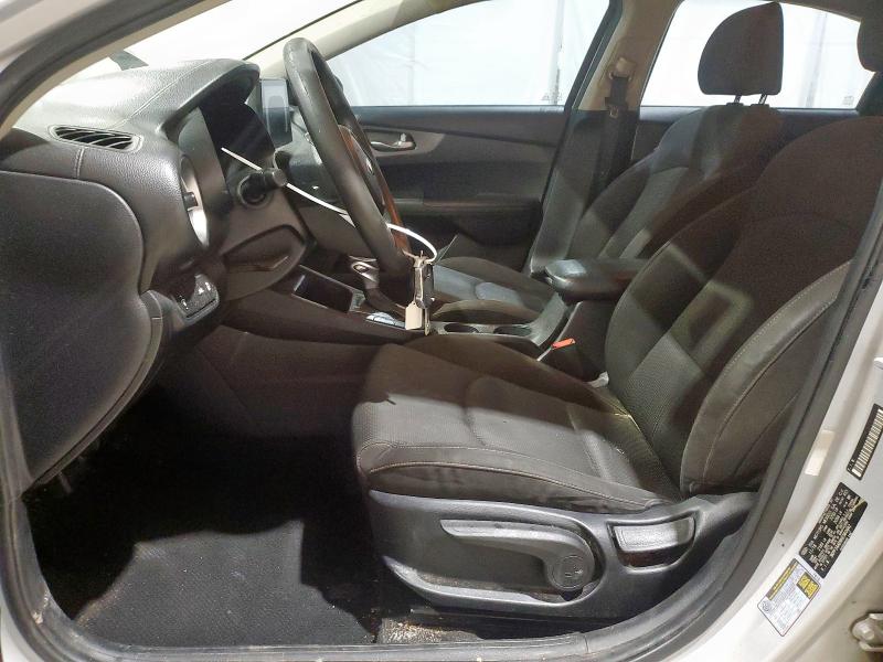 3KPF24AD9KE060642 - 2019 KIA FORTE FE Plata foto 7