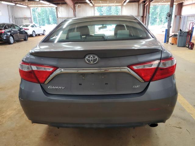 4T1BF1FK4FU971232 - 2015 TOYOTA CAMRY LE GRAY photo 6