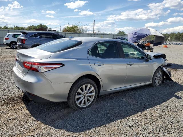 4T1L11BK1LU017302 - 2020 TOYOTA CAMRY LE SILVER photo 3