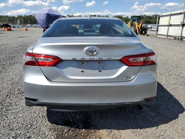 4T1L11BK1LU017302 - 2020 TOYOTA CAMRY LE SILVER photo 6