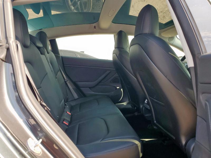 5YJ3E1EA0JF007782 - 2018 TESLA MODEL 3 Gri fotoğraf 10