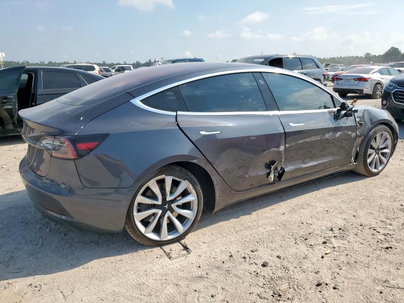 5YJ3E1EA0JF007782 - 2018 TESLA MODEL 3 Gri fotoğraf 3