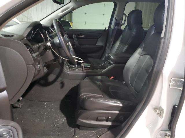 1GNKRHKD1HJ107066 - 2017 CHEVROLET TRAVERSE LT WHITE photo 7