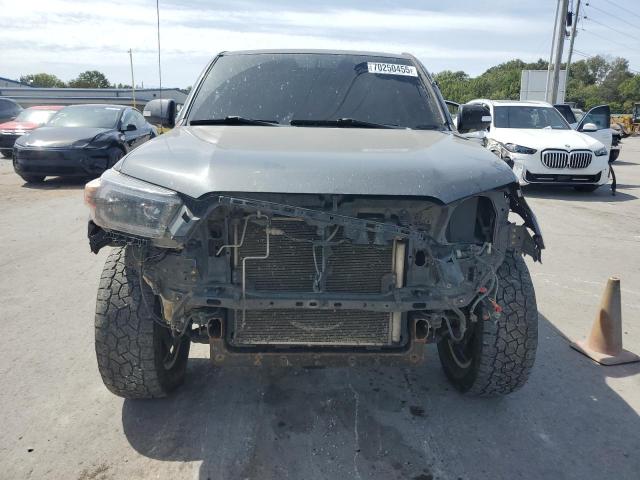 JTEBU5JR7B5036406 - 2011 TOYOTA 4RUNNER SR5 GRAY photo 5