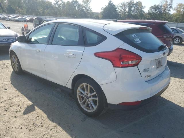 1FADP3K28JL291298 - 2018 FORD FOCUS SE WHITE photo 2