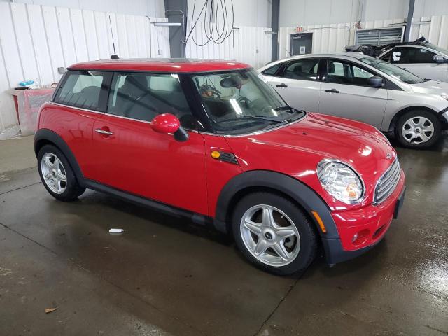WMWMF3C56ATZ62941 - 2010 MINI COOPER RED photo 4