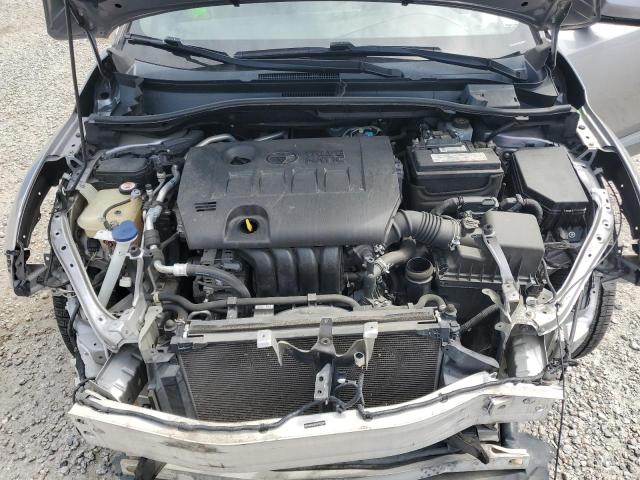 NMTKHMBXXJR015895 - 2018 TOYOTA C-HR XLE 银色 照片 11