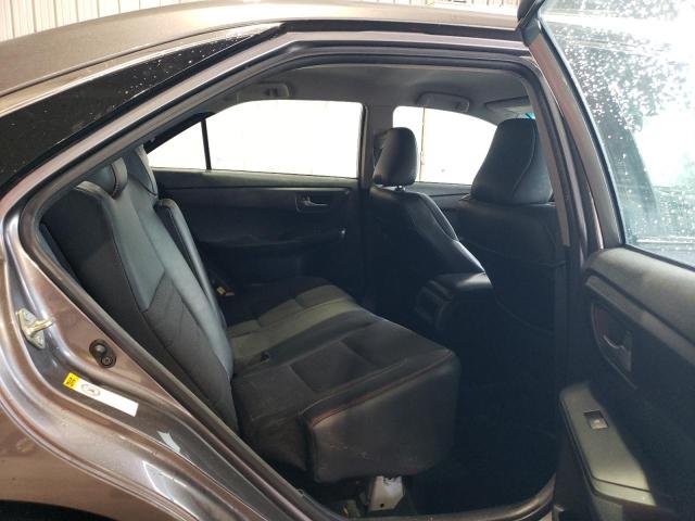 4T1BF1FK6HU632281 - 2017 TOYOTA CAMRY LE SILVER photo 10