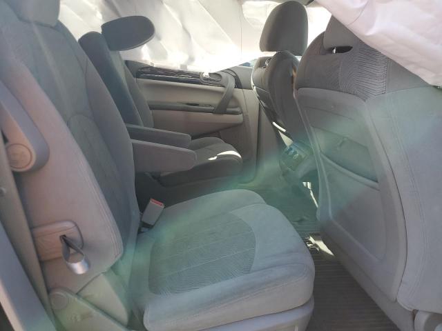 5GAKRAKD6HJ223509 - 2017 BUICK ENCLAVE SILVER photo 11