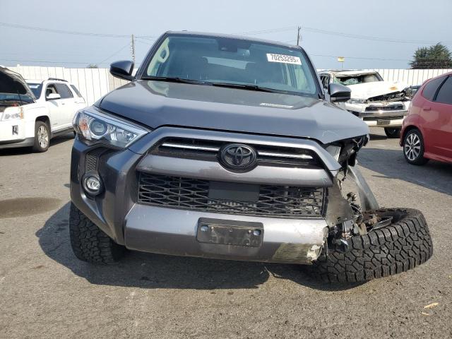 JTEMU5JR8N6072158 - 2022 TOYOTA 4RUNNER SR5/SR5 PREMIUM Сұр фото 5