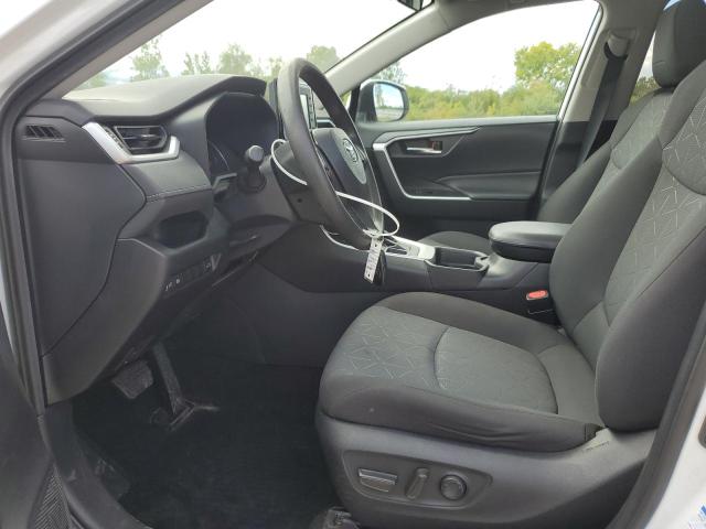 2T3P1RFV4MW154490 - 2021 TOYOTA RAV4 XLE WHITE photo 7