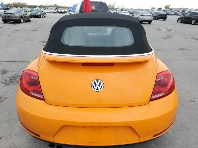 3VW517AT0GM806834 - 2016 VOLKSWAGEN BEETLE S/SE ORANGE photo 6