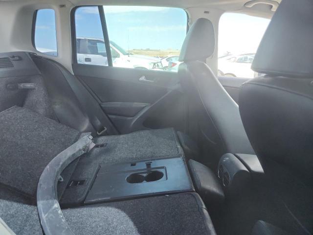 WVGAV7AX8AW533430 - 2010 VOLKSWAGEN TIGUAN S GRAY photo 10