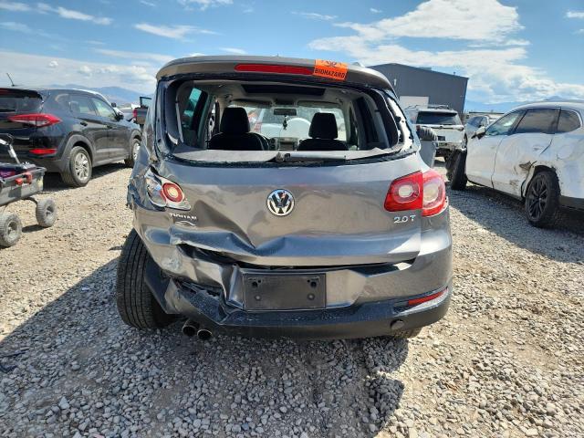 WVGAV7AX8AW533430 - 2010 VOLKSWAGEN TIGUAN S GRAY photo 6