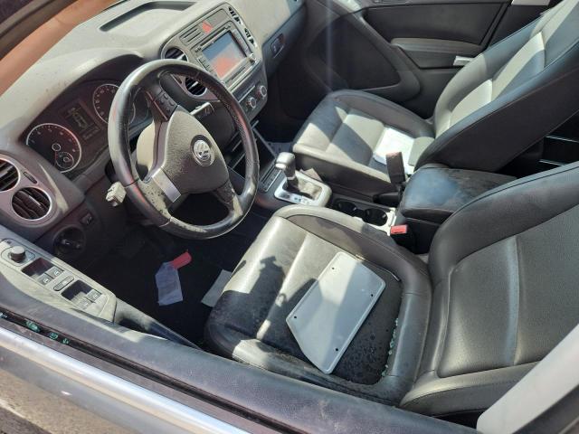 WVGAV7AX8AW533430 - 2010 VOLKSWAGEN TIGUAN S GRAY photo 7