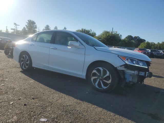 1HGCR3F86HA019743 - 2017 HONDA ACCORD EXL 白色 照片 4